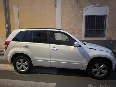 Usata Suzuki Vitara 2010 Bianco SUV