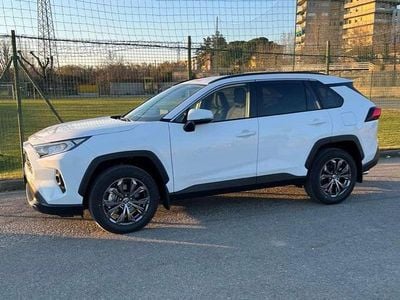 Begagnad Toyota RAV4 222 HK (163 kW) 2023 Vit SUV