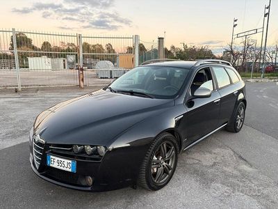 Usata Alfa Romeo 159 150 CV (110 kW) 2010 Nero Station wagon