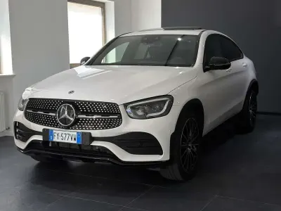 Usata Mercedes GLC300 Premium Plus 211 CV (155 kW) 2019 Bianco SUV