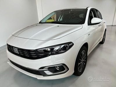 Usata Fiat Tipo Life 99 CV (72 kW) 2021 Bianco Berlina