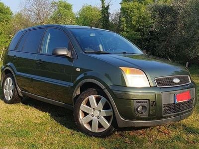 Usata Ford Fusion Collection 68 CV (50 kW) 2006 Verde Utilitaria