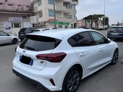 Usata Ford Focus 120 CV (88 kW) 2023 Berlina