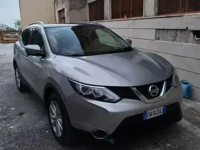 Usata Nissan Qashqai 110 CV (80 kW) 2014 Grigio SUV