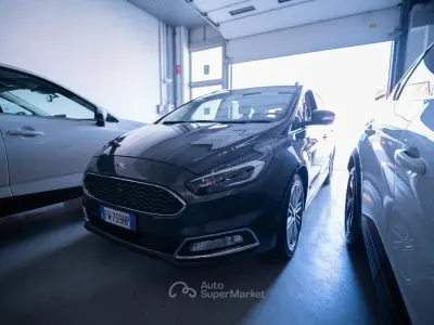 Usata Ford S-MAX Vignale 150 CV (110 kW) 2019 Other Monovolume