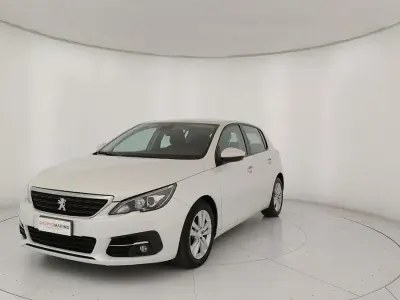 Usata Peugeot 308 Active 2020 Bianco Berlina