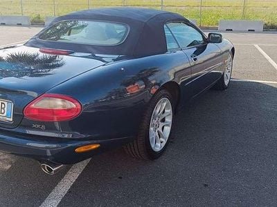 Jaguar XK8