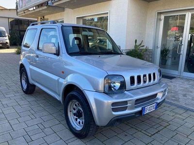 Usata Suzuki Jimny 84 CV (61 kW) 2011 Grigio SUV
