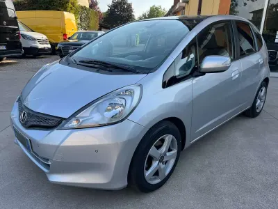Usata Honda Jazz Elegance 99 CV (72 kW) 2012 Alabaster silver Utilitaria