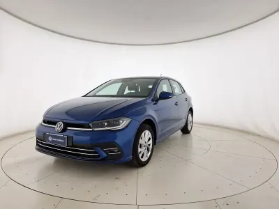 Usata VW Polo Style 95 CV (69 kW) 2025 Reef blue metallizzato Utilitaria