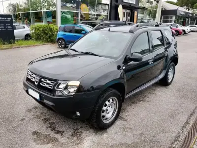 Usata Dacia Duster Ambiance 107 CV (78 kW) 2014 Bianco SUV