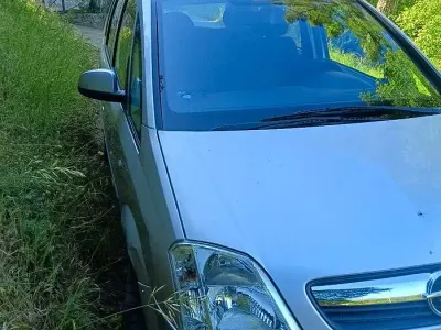Usata Opel Meriva Club 90 CV (66 kW) 2007 Grigio Monovolume