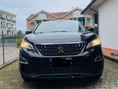 Usata Peugeot 3008 Allure 131 CV (96 kW) 2020 Nero SUV