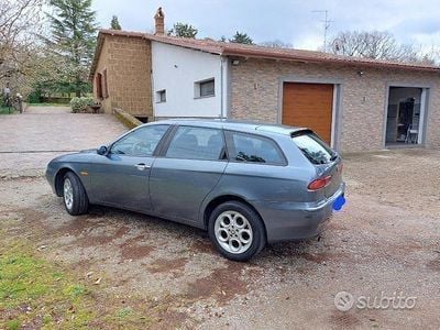 Begagnad Alfa Romeo 156 116 HK (85 kW) 2002 Grå Kombi