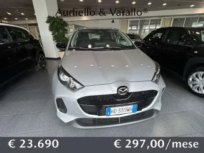 Nuova Mazda 2 Exclusive-Line 116 CV (85 kW) 2026 Stormy silver Utilitaria