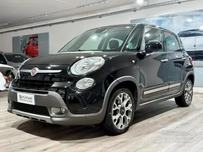 Używany Fiat 500L Trekking 85 KM (62 kW) 2014 Czarny Minivan