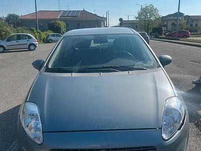 Usata Fiat Grande Punto 2005 Utilitaria