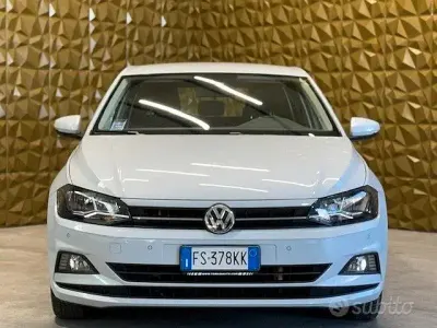 Usata VW Polo Comfortline 95 CV (69 kW) 2018 Bianco Utilitaria