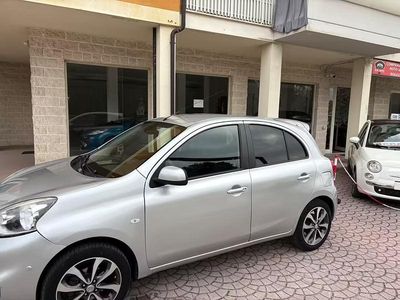 Usata Nissan Micra Tekna 80 CV (58 kW) 2015 Grigio Utilitaria