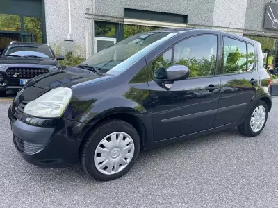 Usata Renault Modus Dynamique 75 CV (55 kW) 2008 Grigio Monovolume