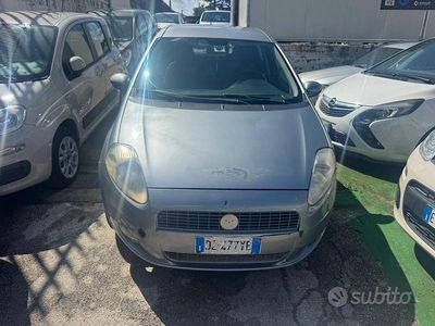 Usata Fiat Punto Classica 59 CV (43 kW) 2009 Grigio Berlina