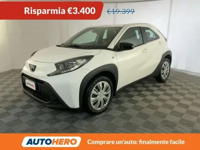 Usata Toyota Aygo X Active 72 CV (52 kW) 2025 Bianco SUV