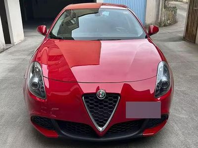 Usata Alfa Romeo Giulietta 120 CV (88 kW) 2017 Rosso Utilitaria