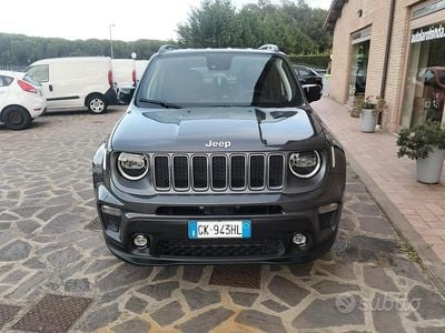 Usata Jeep Renegade Limited 190 CV (139 kW) 2022 Grigio SUV