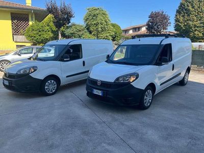 Usata Fiat Doblò S 95 CV (69 kW) 2021 Bianco Monovolume