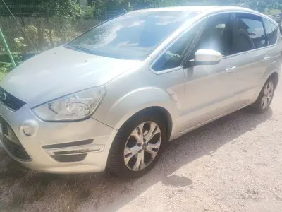 Usata Ford S-MAX Titanium 163 CV (119 kW) 2010 Grigio Monovolume