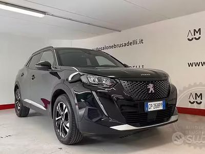Usata Peugeot 2008 Allure 102 CV (75 kW) 2023 Nero SUV