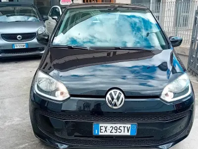 Usata VW up! Move 68 CV (50 kW) 2015 Nero Utilitaria