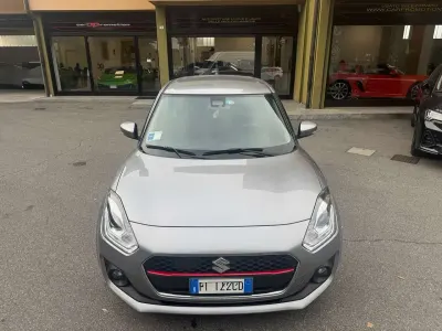 Usata Suzuki Swift 111 CV (81 kW) 2018 Grigio Utilitaria