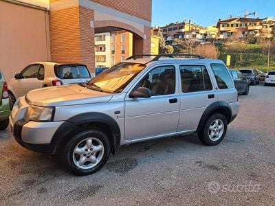 Usata Land Rover Freelander S 111 CV (81 kW) 2003 Grigio SUV