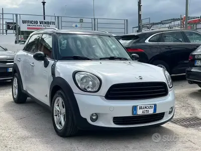 Usata Mini Cooper D Countryman 111 CV (81 kW) 2011 Bianco SUV