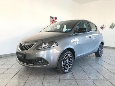 Usata Lancia Ypsilon S 69 CV (50 kW) 2024 Grigio Utilitaria