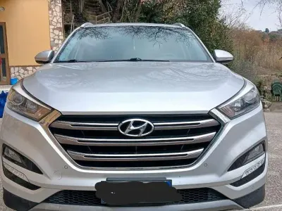Usata Hyundai Tucson 141 CV (103 kW) 2017 Grigio SUV