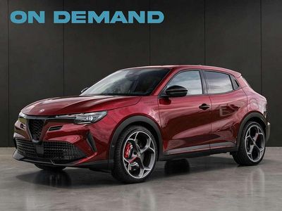 Usata Alfa Romeo Junior 114 kW (156 CV) 2025 Diversi colori SUV