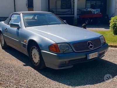 Usata Mercedes SL300 231 CV (169 kW) 1991 Blu Cabrio