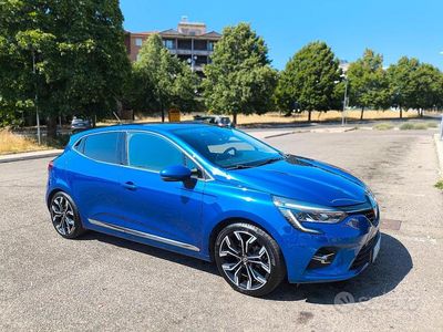 Usata Renault Clio V Intens 116 CV (85 kW) 2020 Blu Berlina