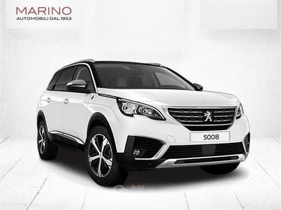 Usata Peugeot 5008 Allure 131 CV (96 kW) 2023 Grigio SUV