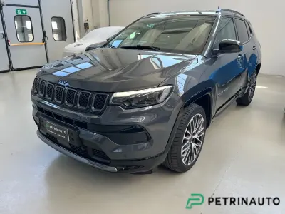 Usata Jeep Compass 131 CV (96 kW) 2025 Grigio SUV