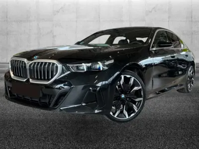 Usata BMW 520 M Sport 197 CV (144 kW) 2023 Nero Berlina