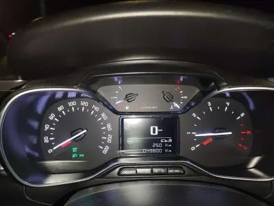 Usata Citroën C3 Shine 83 CV (61 kW) 2022 Bianco Utilitaria