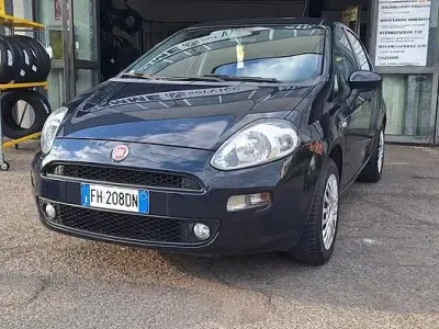 Occasion Fiat Punto Street 69 PK (50 kW) 2017 Blauw Hatchback