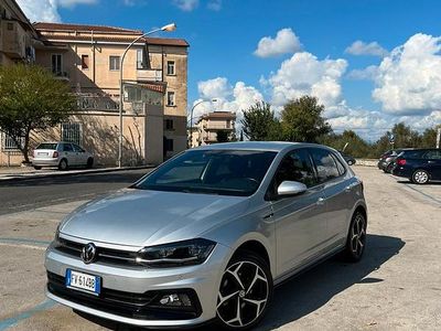 Usata VW Polo Highline 95 CV (69 kW) 2019 Argento Berlina