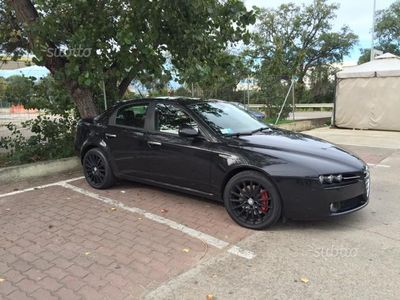 Venduto Alfa Romeo 159 2 4 JTDm 20V 2 auto usate in vendita