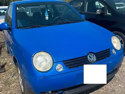 Usata VW Lupo Highline 75 CV (55 kW) 1999 Bluazzurro Utilitaria
