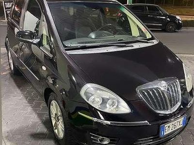 Usata Lancia Musa S 92 CV (67 kW) 2012 Monovolume