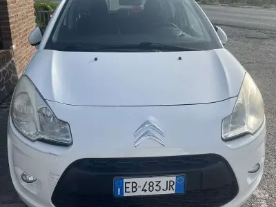 Używany Citroën C3 Style 73 KM (53 kW) 2010 Biały Sedan/Limuzyna